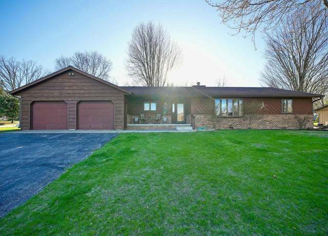 Property at 265 S Farm Rd, Oconto Falls, WI 54154, 3 beds, 2.5 baths
