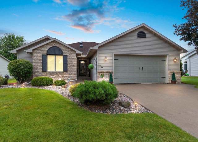 Property at 1336 Southfield Dr, Menasha, WI 54952, 4 beds, 2.5 baths