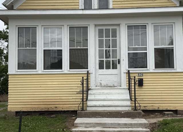 Property at 826 Mckinley St, Oshkosh, WI 54901, 4 beds, 1.5 baths