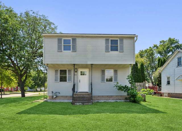 Property at 521 E 2nd St, Kimberly, WI 54136, 4 beds, 1.5 baths