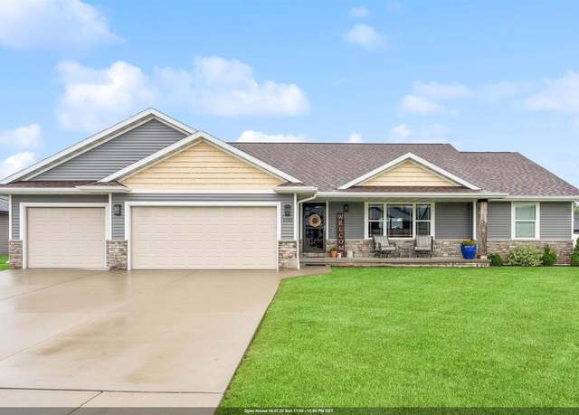 Property at 2222 Creeksedge Cir, De Pere, WI 54115, 4 beds, 3 baths