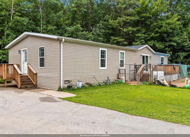 Property at W1755 Kamine Rd, Peshtigo, WI 54143, 4 beds, 2 baths