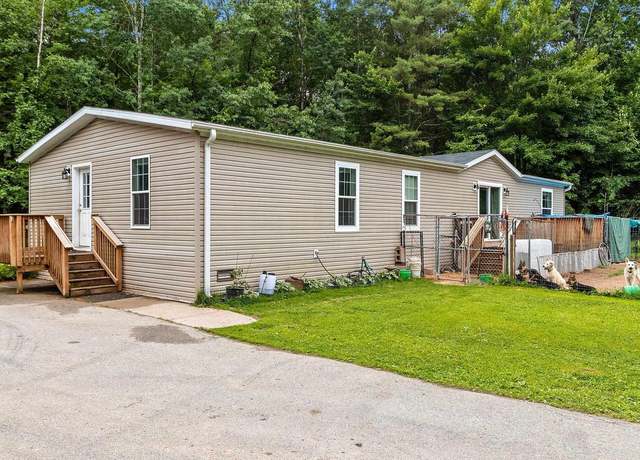 Property at W1755 Kamine Rd, Peshtigo, WI 54143, 4 beds, 2 baths