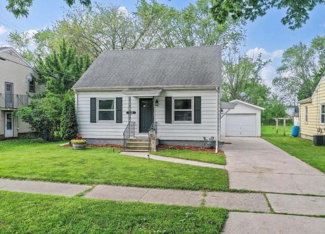 Property at 1754 Lost Ln, Green Bay, WI 54302, 3 beds, 1.5 baths