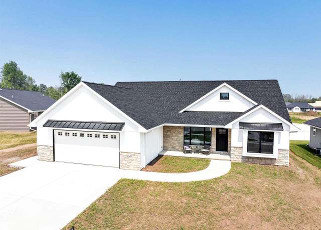 Property at 2582 S Stellita Cir, De Pere, WI 54115, 3 beds, 2 baths