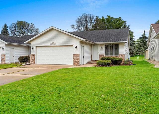 Property at 1416 W Weiland Ln, Appleton, WI 54914, 2 beds, 2 baths