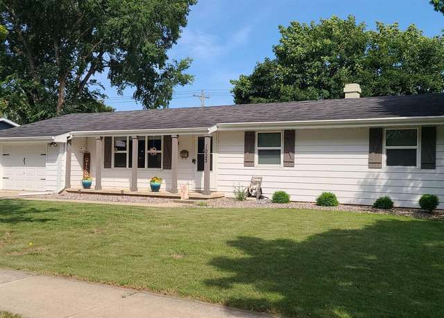 Property at 1023 Cardinal St, De Pere, WI 54115, 4 beds, 1.5 baths