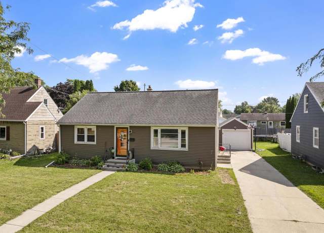 Property at 522 4th St, Fond Du Lac, WI 54935, 2 beds, 1 bath