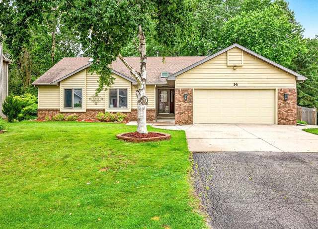Property at 14 Springbrook Cercle Dr, Appleton, WI 54914, 3 beds, 3 baths