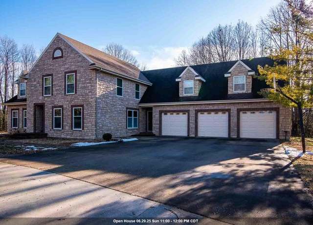 Property at 2051 Manitowoc Rd, Menasha, WI 54952, 4 beds, 3.5 baths