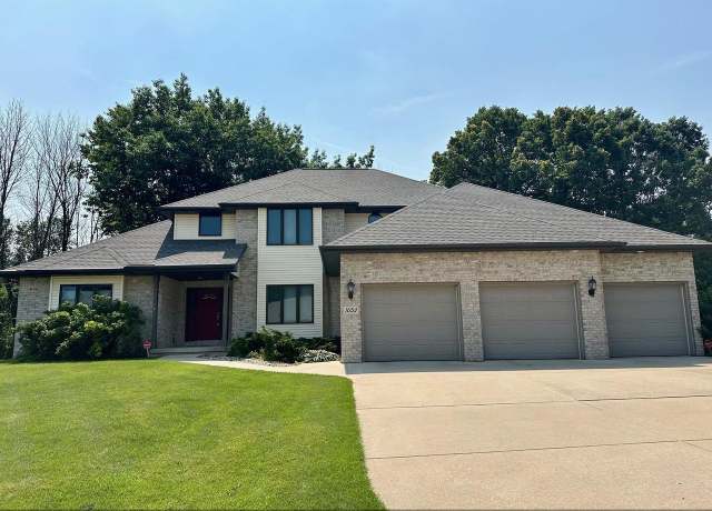 Property at 1653 Crimson Ct, De Pere, WI 54115, 3 beds, 2.5 baths