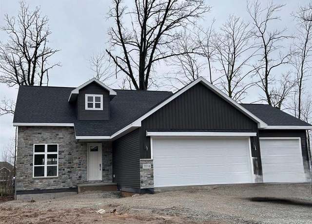 Property at 3216 Eclipse Dr, Green Bay, WI 54311, 4 beds, 2.5 baths