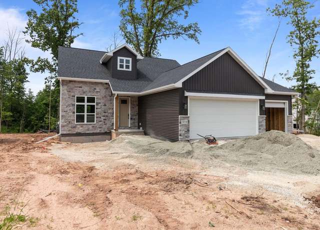 Property at 3216 Eclipse Dr, Green Bay, WI 54311, 4 beds, 2.5 baths