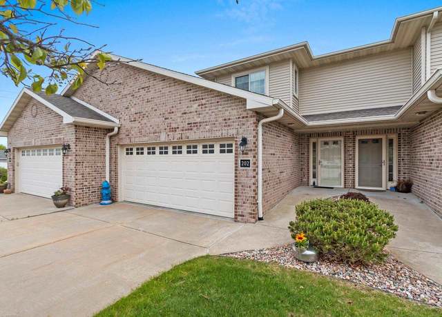 Property at 1300 Alpine Dr #202, Green Bay, WI 54311, 2 beds, 2.5 baths