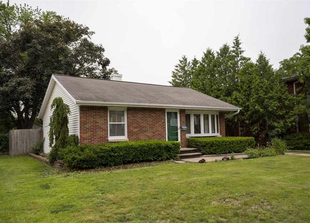 Property at 149 Berger St, Green Bay, WI 54302, 3 beds, 2 baths