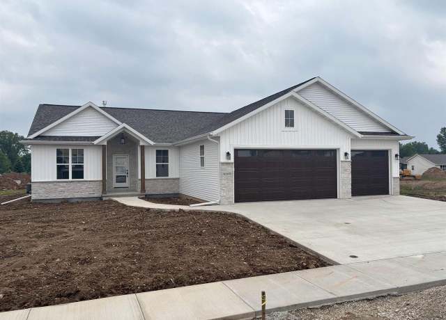 Property at W5835 Roundstone Pl, Menasha, WI 54952, 3 beds, 2.5 baths