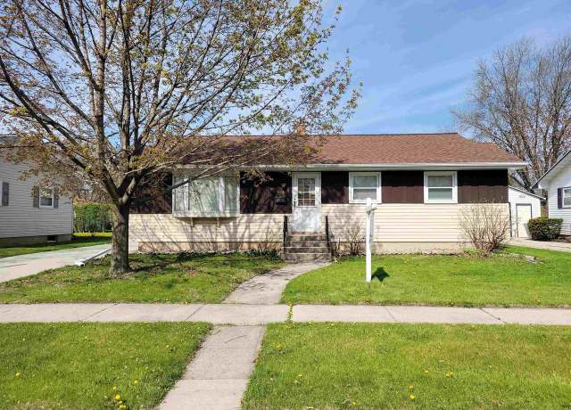 Property at 374 Wilson Ave, Fond Du Lac, WI 54935, 3 beds, 1.5 baths