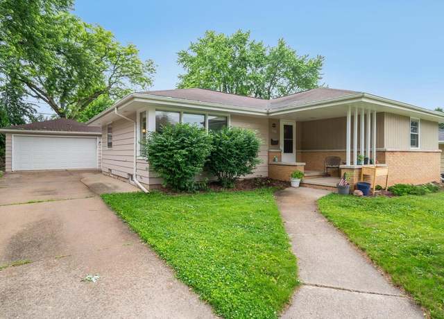 Property at 508 W Pershing St, Appleton, WI 54911, 3 beds, 1.5 baths
