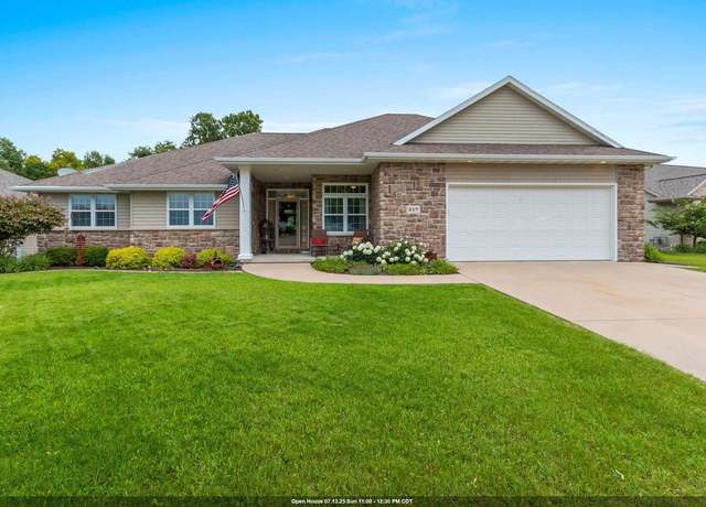 Property at 217 Hidden Ridges Way, Combined Locks, WI 54113, 4 beds, 3.5 baths