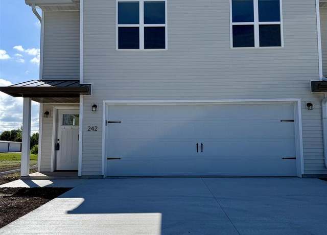 Property at 242 N Bell St, Fond Du Lac, WI 54935, 5 beds, 2.5 baths