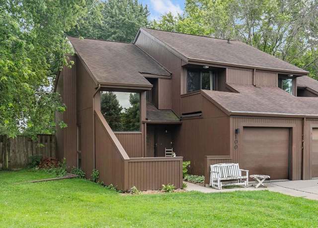 Property at 100 Crab Apple Ct, Appleton, WI 54914, 3 beds, 2.5 baths