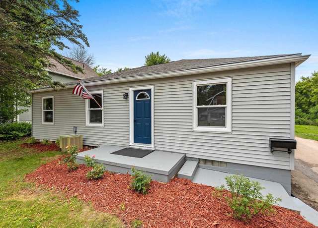 Property at 711 S Mason St, Appleton, WI 54914, 3 beds, 1 bath