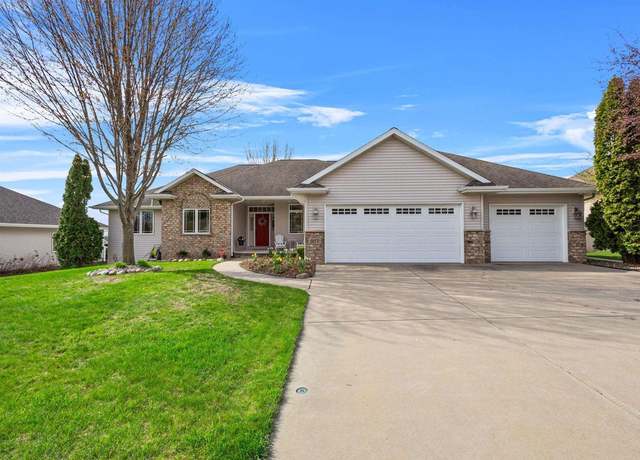 Property at 3177 Devroy Ln, Howard, WI 54313, 4 beds, 3 baths