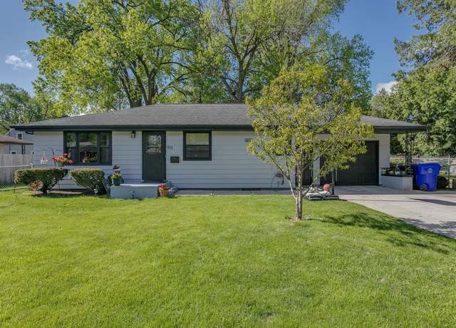 Property at 913 E Woodland Ave, Appleton, WI 54911, 2 beds, 1 bath