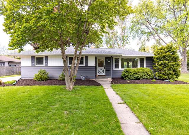 Property at 1415 Fairview St, Oshkosh, WI 54901, 3 beds, 1 bath
