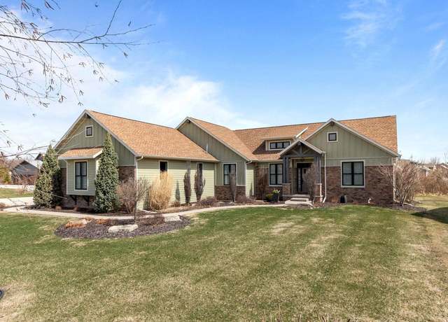 Property at W6373 Lilac Ln, Greenville, WI 54942, 4 beds, 3.5 baths