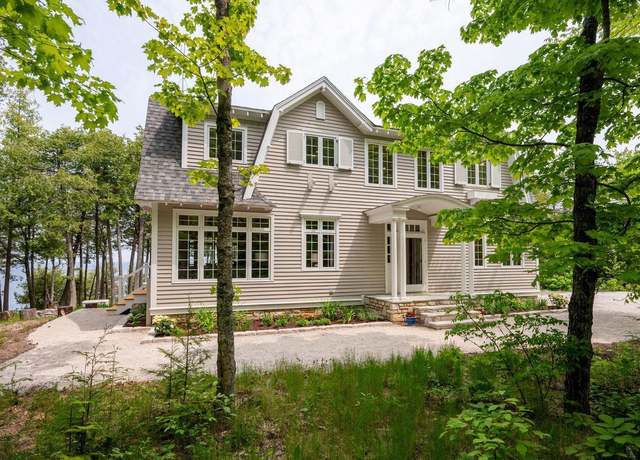 Property at 1124 Garrett Bay Rd, Ellison Bay, WI 54210, 3 beds, 3 baths