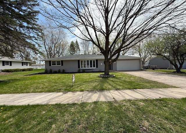 Property at 824 Voelker St, De Pere, WI 54115, 3 beds, 2 baths