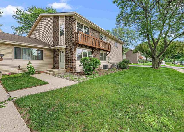 Property at 241 Bayberry Ln, Fond Du Lac, WI 54935, 2 beds, 1.5 baths