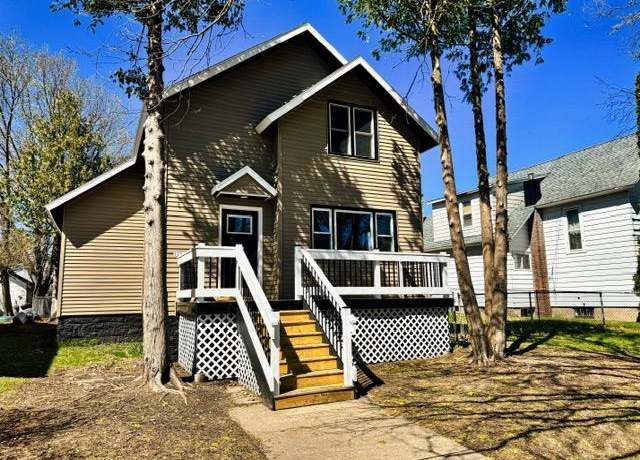 Property at 1204 15th Ave, Menominee, MI 49858, 3 beds, 2 baths
