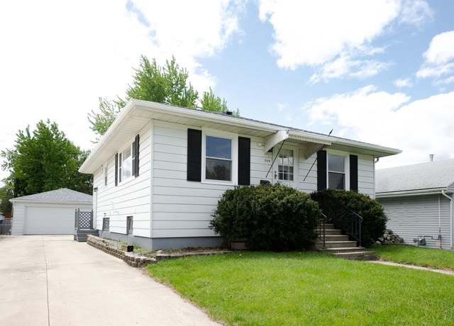 Property at 354 E Scott St, Fond Du Lac, WI 54935, 2 beds, 2 baths