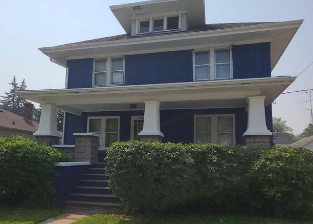 Property at 813 W Harris St, Appleton, WI 54914, 5 beds, 1 bath