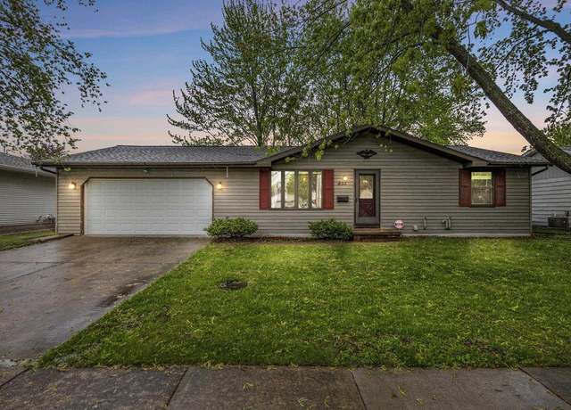 Property at 855 Irene St, Green Bay, WI 54302, 3 beds, 2 baths