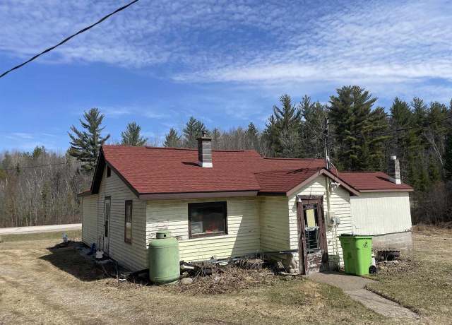 Property at W8355 County Road Oo, Pembine, WI 54156, 2 beds, 1 bath
