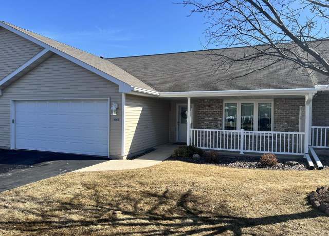 Property at 476 Wyldewood Dr Unit B, Oshkosh, WI 54904, 2 beds, 2 baths