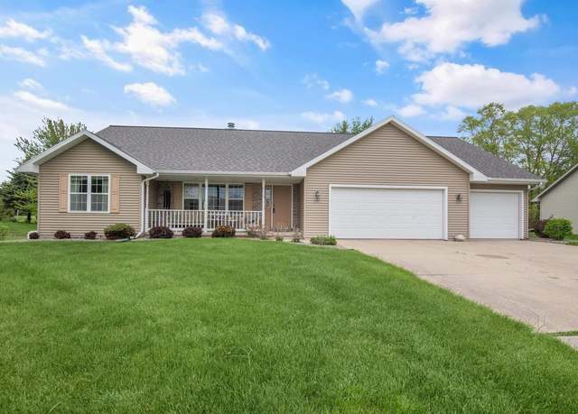 Property at 2194 Magy Ln, Green Bay, WI 54313, 3 beds, 2 baths