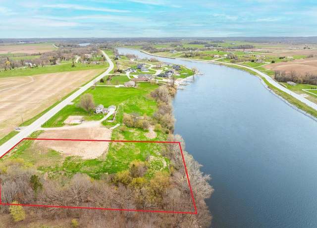 Property at 4351 Lost Dauphin Rd, Wrightstown, WI 54180