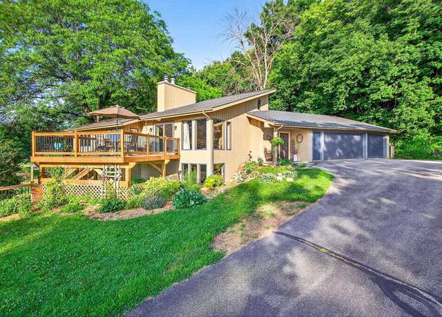 Property at W4887 Escarpment Ter, Sherwood, WI 54169, 3 beds, 2 baths