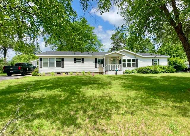 Property at 708 Hall Ave, Crivitz, WI 54114, 3 beds, 2 baths