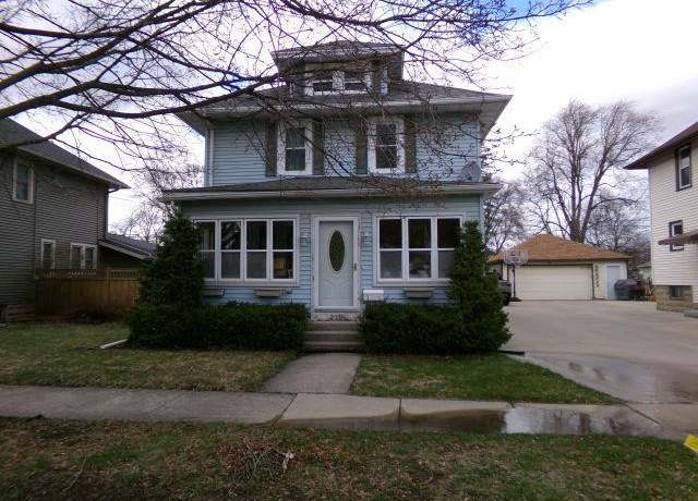 Property at 357 8th St, Fond Du Lac, WI 54935, 3 beds, 1 bath