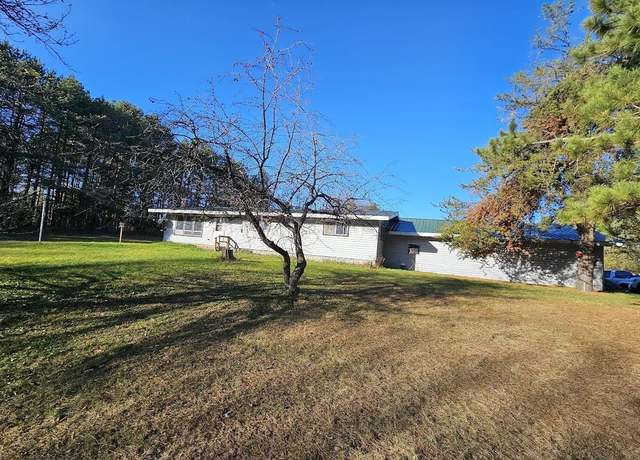 Property at W8756 Apache Dr, Wild Rose, WI 54984, 4 beds, 1.5 baths