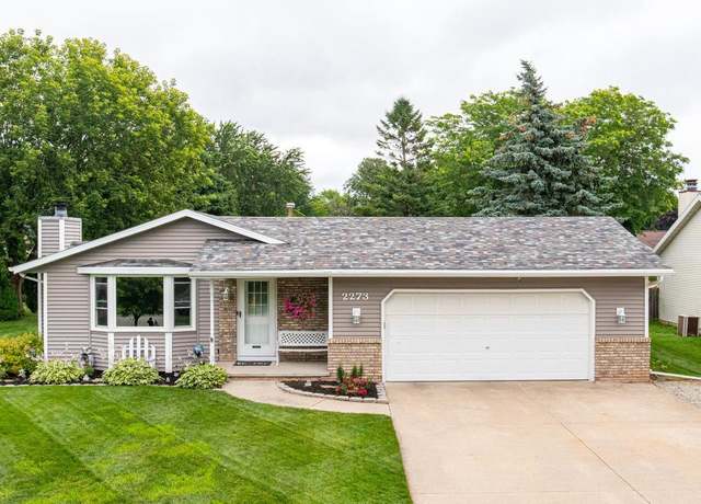 Property at 2273 Redtail Dr, Neenah, WI 54956, 3 beds, 2 baths