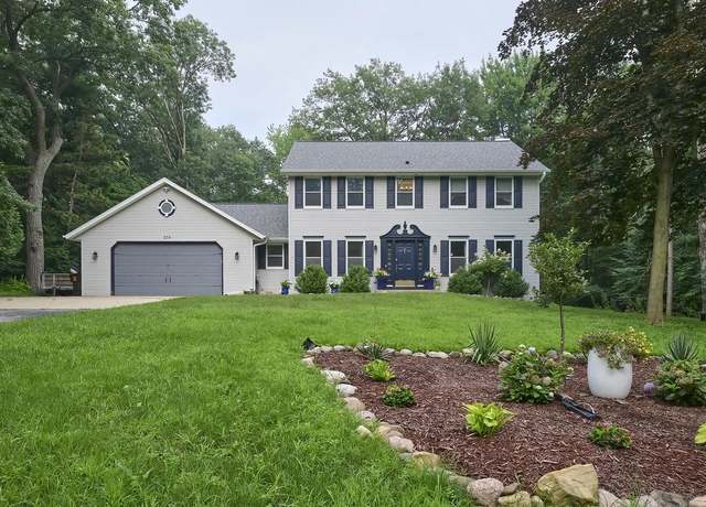Property at 256 Northwood Ln, Sobieski, WI 54171, 4 beds, 2.5 baths