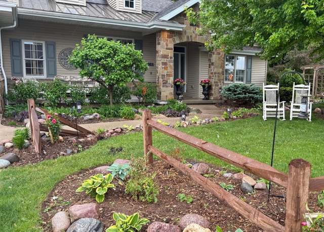Property at 1163 Ava Ct, Neenah, WI 54956, 3 beds, 2.5 baths