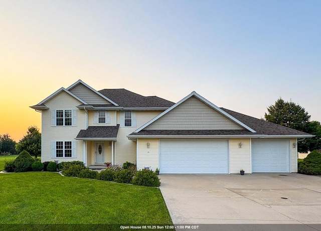 Property at 77 Thackery Dr, Oshkosh, WI 54904, 4 beds, 2.5 baths