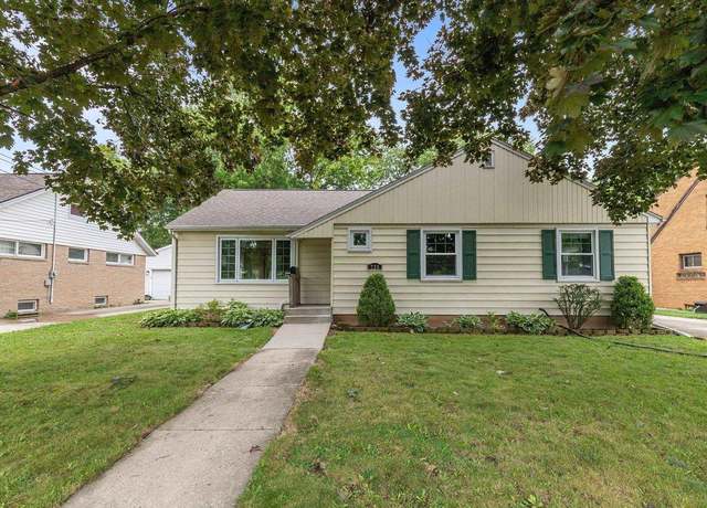 Property at 728 Wilson St, Menasha, WI 54952, 3 beds, 1 bath